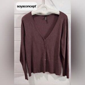 SOYACONCEPT – Plum Buttoned Cardigan (Size XXL)